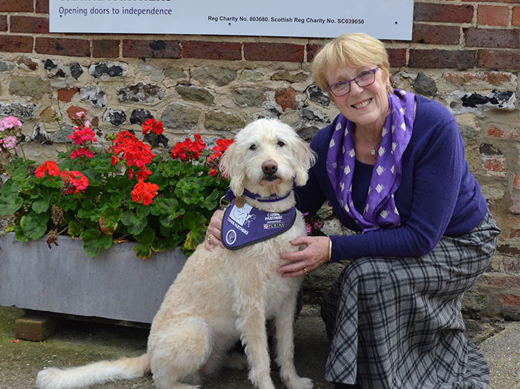 Volunteer Pat Hewitt